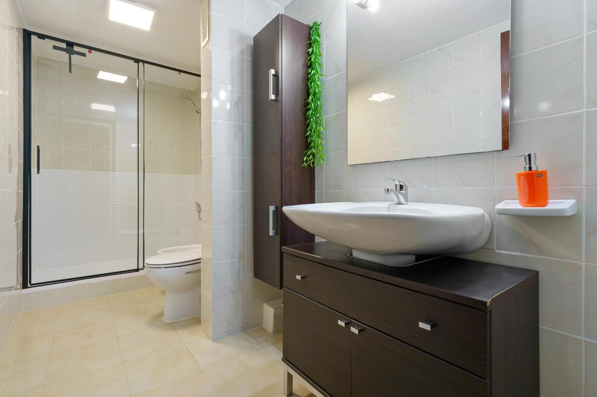 Hauzify I Apartaments Reddis Кембрилс Екстериор снимка